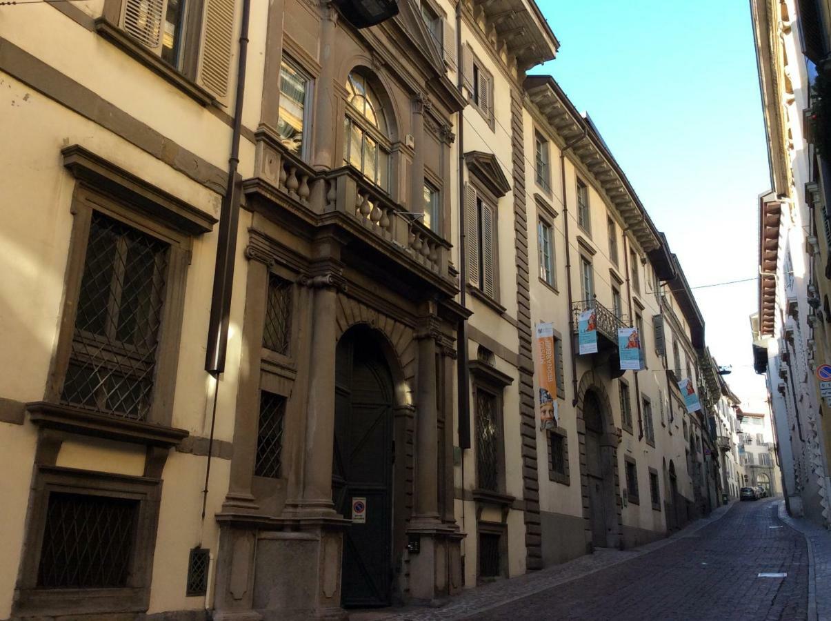Apartmán Accademia Deluxe Bergamo Exteriér fotografie